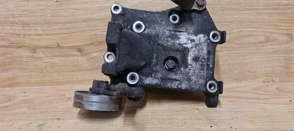 Nissan Primera A/C compressor mount bracket 11910BM700