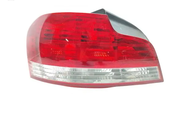 BMW 1 E82 E88 Rear/tail lights 4869809 0166603 2VP00961503