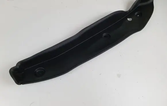 Mercedes-Benz GLS X166 Fender end trim A1668890025