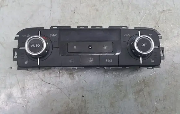 Volkswagen Touareg II Climate control unit 7P6907040BK