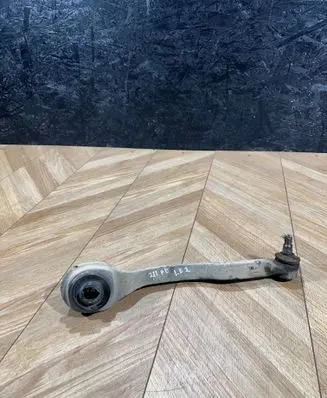 Mercedes-Benz E W211 Front lower control arm/wishbone 