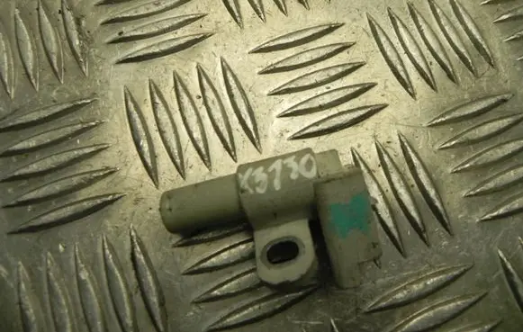 Camshaft position sensor