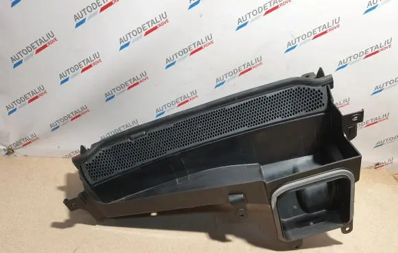 BMW i3 Cabin air duct channel 9266839 64319266839
