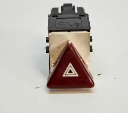 Volkswagen PASSAT B6 Hazard light switch 3C8953509