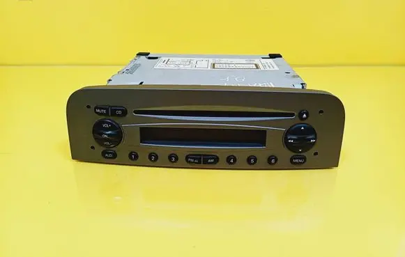 Radio/CD/DVD/GPS head unit