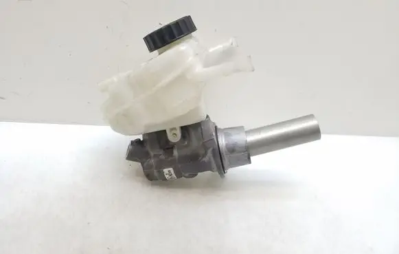 Mercedes-Benz C W205 Master brake cylinder A2054300002