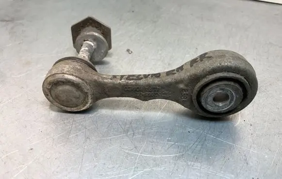 Alfa Romeo Stelvio Rear control arm