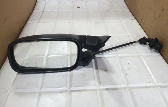Manual wing mirror