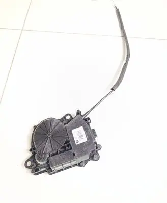BMW 4 G22 G23 G24 G26 Tailgate/trunk/boot lift motor 743062608