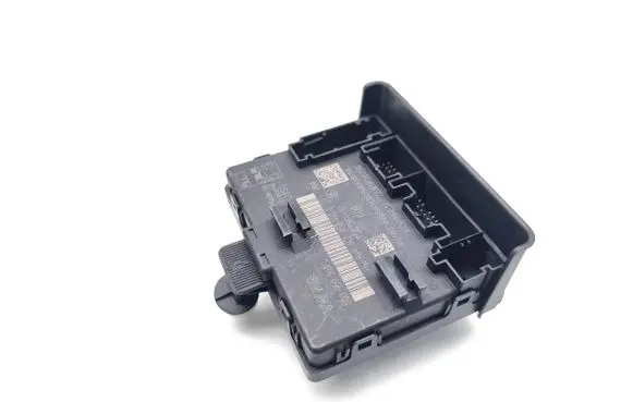 Audi A3 8Y Door control unit/module 5Q0959593F