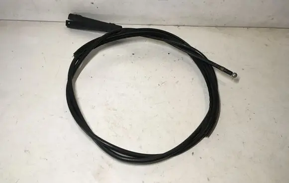 Skoda Yeti (5L) Engine bonnet/hood lock release cable 