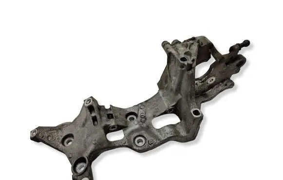 Skoda Octavia Mk3 (5E) Generator/alternator bracket 04L903143B