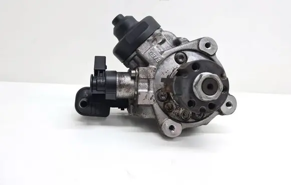 Skoda Superb B6 (3T) Fuel injection high pressure pump 03L130755D