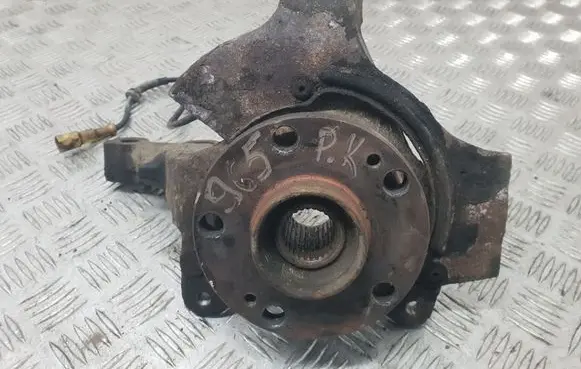 Renault Espace III Front wheel hub