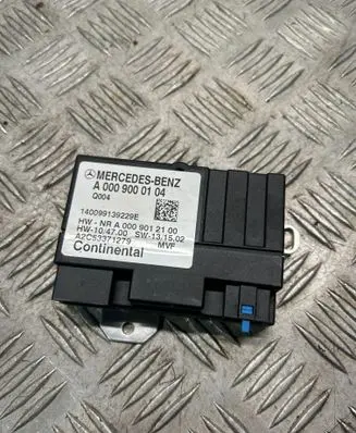 Mercedes-Benz A W176 Fuel injection pump control unit/module A0009000104
