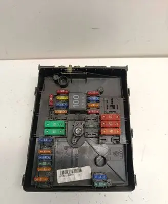 Volkswagen Golf V Fuse module 1K0937125A 017183071