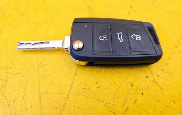 Seat Ateca Ignition key/card 575959752