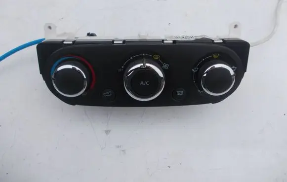 Renault Captur Climate control unit 272704701R 5W2740100 265160411