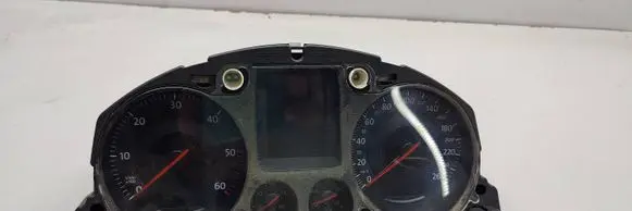 Volkswagen PASSAT B6 Speedometer (instrument cluster) A2C53145550