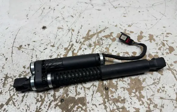 Volvo XC70 Tailgate/trunk/boot lift motor 31386722