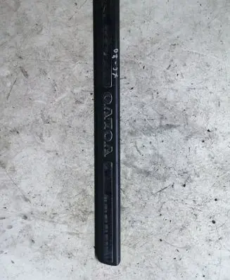 Volvo XC70 Front sill trim cover 8659960
