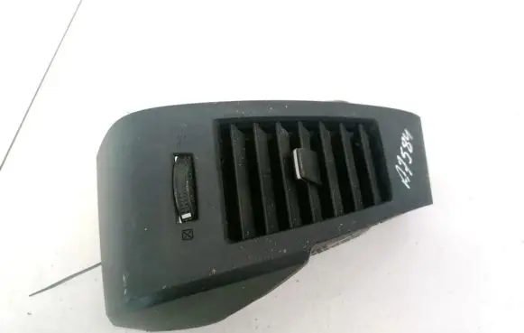 Nissan Murano Z50 Dash center air vent grill 68760CA000 68760CA001