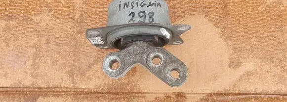 Opel Insignia A Gearbox mounting bracket 13322171