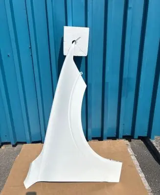 Volvo S90, V90 Fender