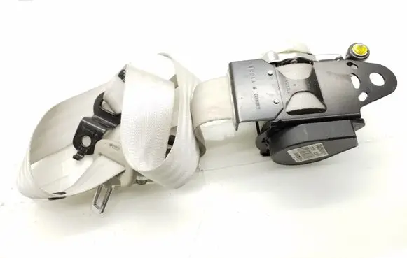 Nissan Leaf I (ZE0) Front seatbelt 619054800C