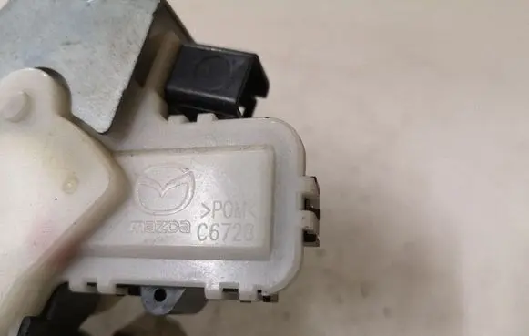 Mazda 6 Tailgate/trunk/boot lock/catch/latch C6728