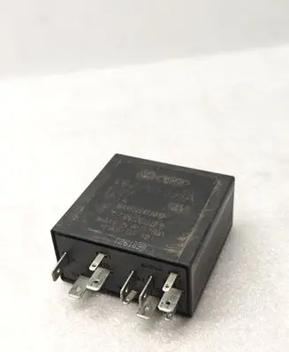 Audi A4 S4 B5 8D Other relay 4B0955531A 72WA401