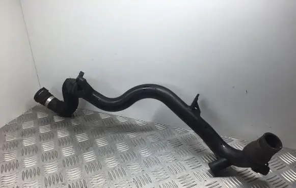 Audi Q5 SQ5 Engine coolant pipe/hose 03L121071C
