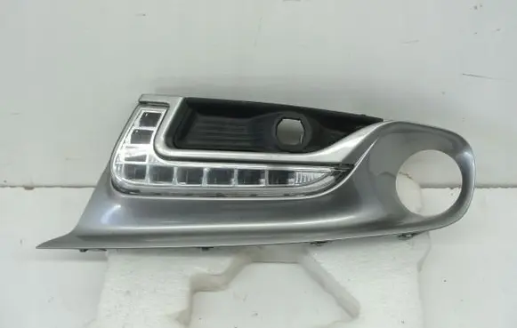 Renault Megane III Front bumper lower grill 261A30973R 266051268R