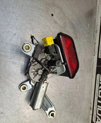 Mercedes-Benz ML W163 Rear window wiper motor 1638203142 F006WM0611