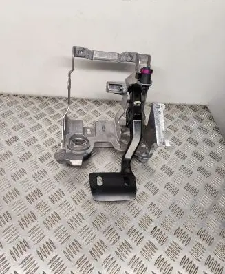 Audi RS4 B8 Brake pedal 4H1723140B 8K1721117