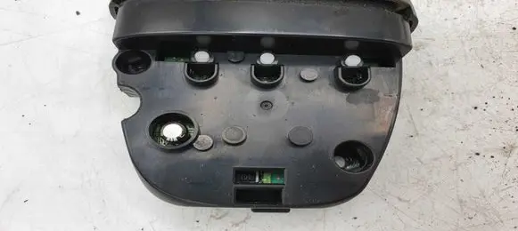 Toyota Corolla E120 E130 Multifunctional control switch/knob 8623013010