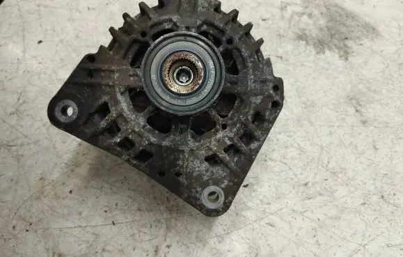 Renault Laguna II Generator/alternator 8200162474 2542653A SG12B071