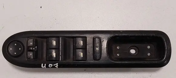 Peugeot 407 Electric window control switch 53269700 53269704 532645