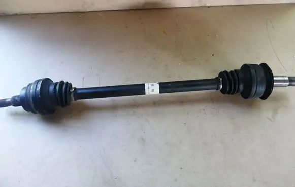Mercedes-Benz GL X166 Rear driveshaft 11663501110