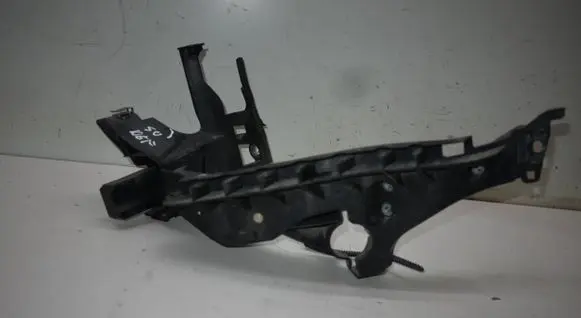 Audi A4 S4 B8 8K Headlight/headlamp mounting bracket 8K0805607B