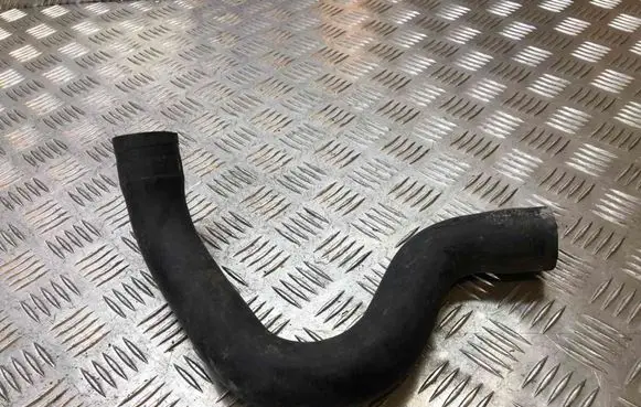 Volvo S60 Engine coolant pipe/hose