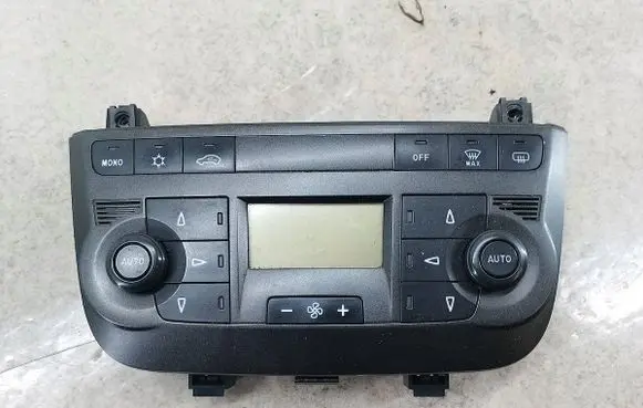 Fiat Grande Punto Climate control/heater control trim 