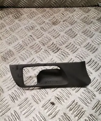 Toyota Avensis T250 Front door interior handle trim 8659