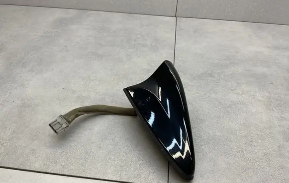 Hyundai Tucson TL Aerial GPS antenna 96210D7300