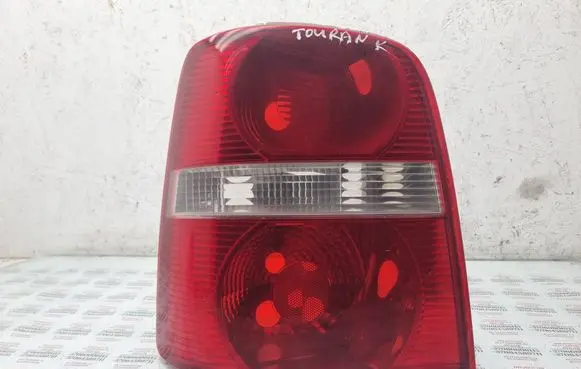 Volkswagen Touran I Rear/tail lights 1T0945095G