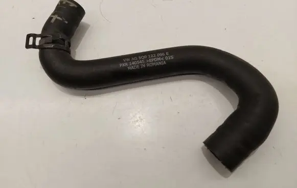 Audi A3 S3 8V Engine coolant pipe/hose 5Q0122096E