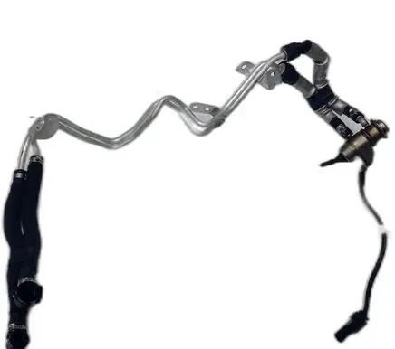 BMW 5 G60 G61 Fuel injector 