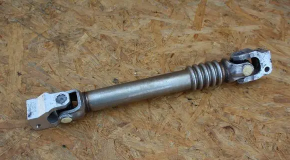 BMW 3 E90 E91 Steering column universal joint 6781591
