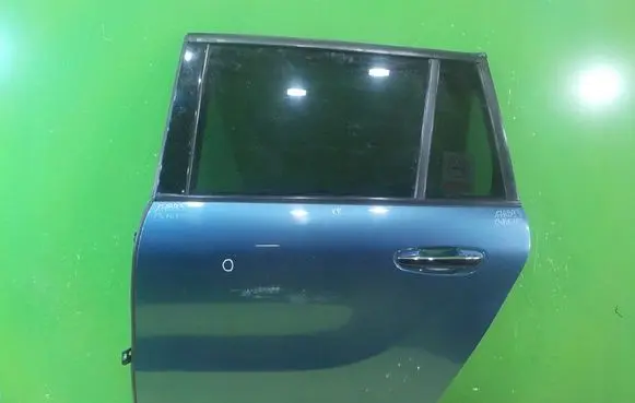 Citroen C4 II Picasso Rear door 17AB93 0FAEA64B6F5441D993