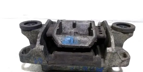 Ford Mondeo MK IV Engine mount bracket 1S717M122